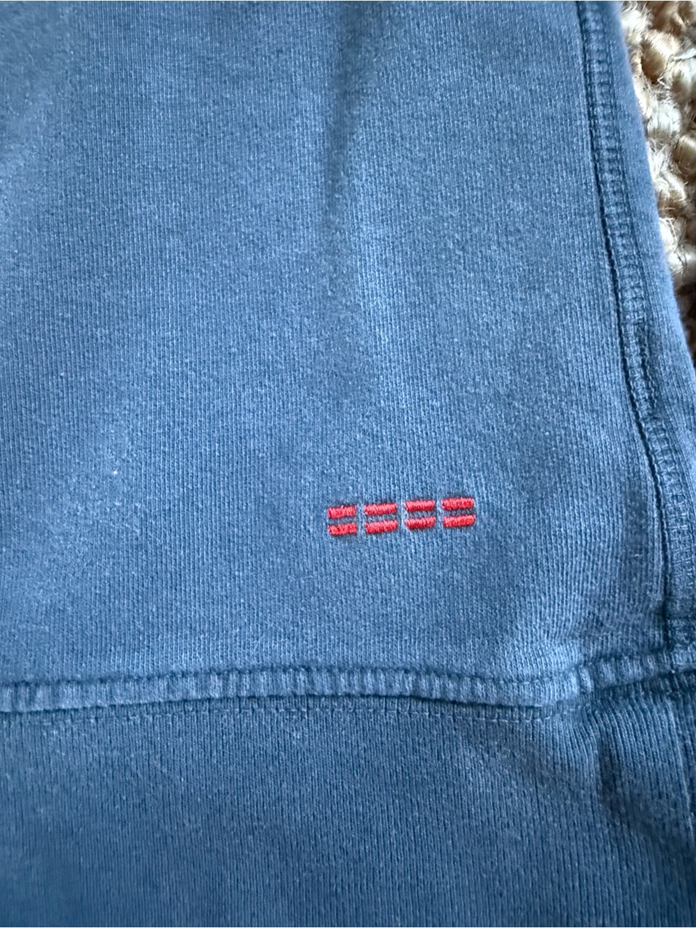 ⚜️ PEACE  LOVE  WORLD  GRAY SWEATSHIRT SIZE SMALL ⚜️ - Picture 4 of 10